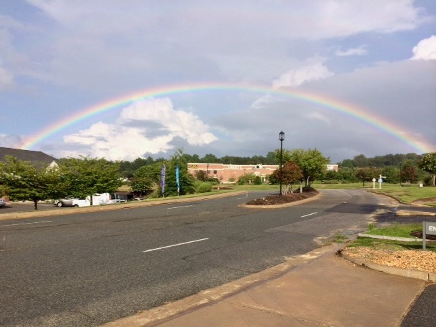 Image for COMMERCIAL REAL ESTATE:  7.5 +/- Acres w/28,000 +/- sf. Building, 224 Parking Spaces & 900' +/- of I-95 Frontage in Fredericksburg, VA!!  ONLINE ONLY BIDDING!!