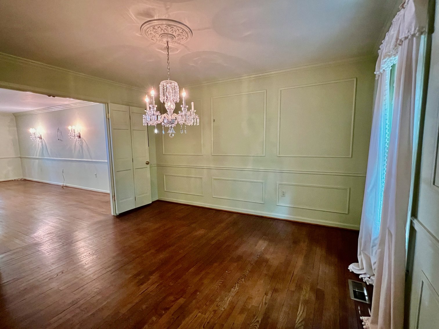 Image for 3 BR/3.5 BA Brick Townhome Located in Old Dominion Square in the heart of McLean, VA--ONLINE ONLY BIDDING!!