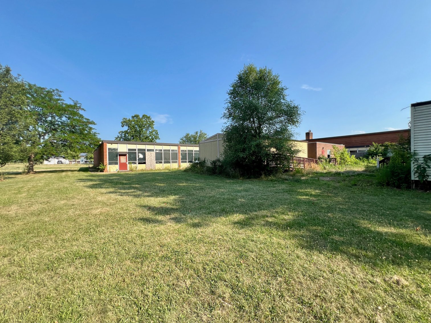 Image for 11.74 +/- Acres & 26,000 +/- sf. Former School Building w/Business Zoning in Hagerstown, MD--ONLINE ONLY BIDDING!!
