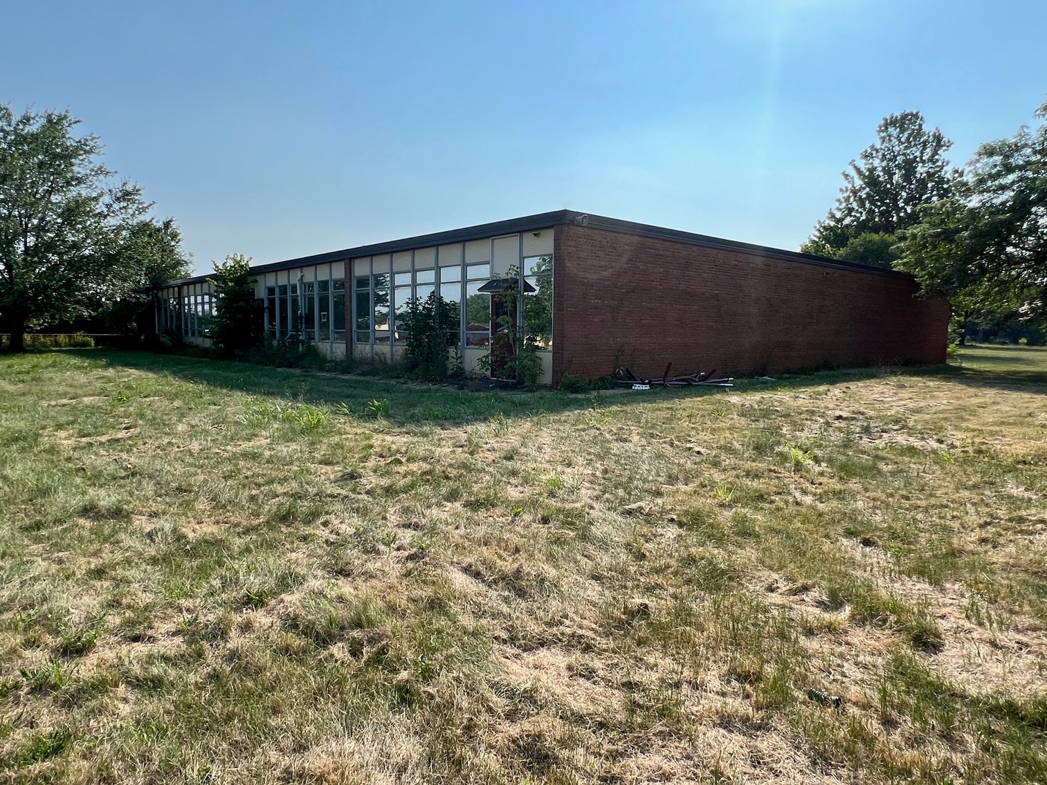 Image for 11.74 +/- Acres & 26,000 +/- sf. Former School Building w/Business Zoning in Hagerstown, MD--ONLINE ONLY BIDDING!!