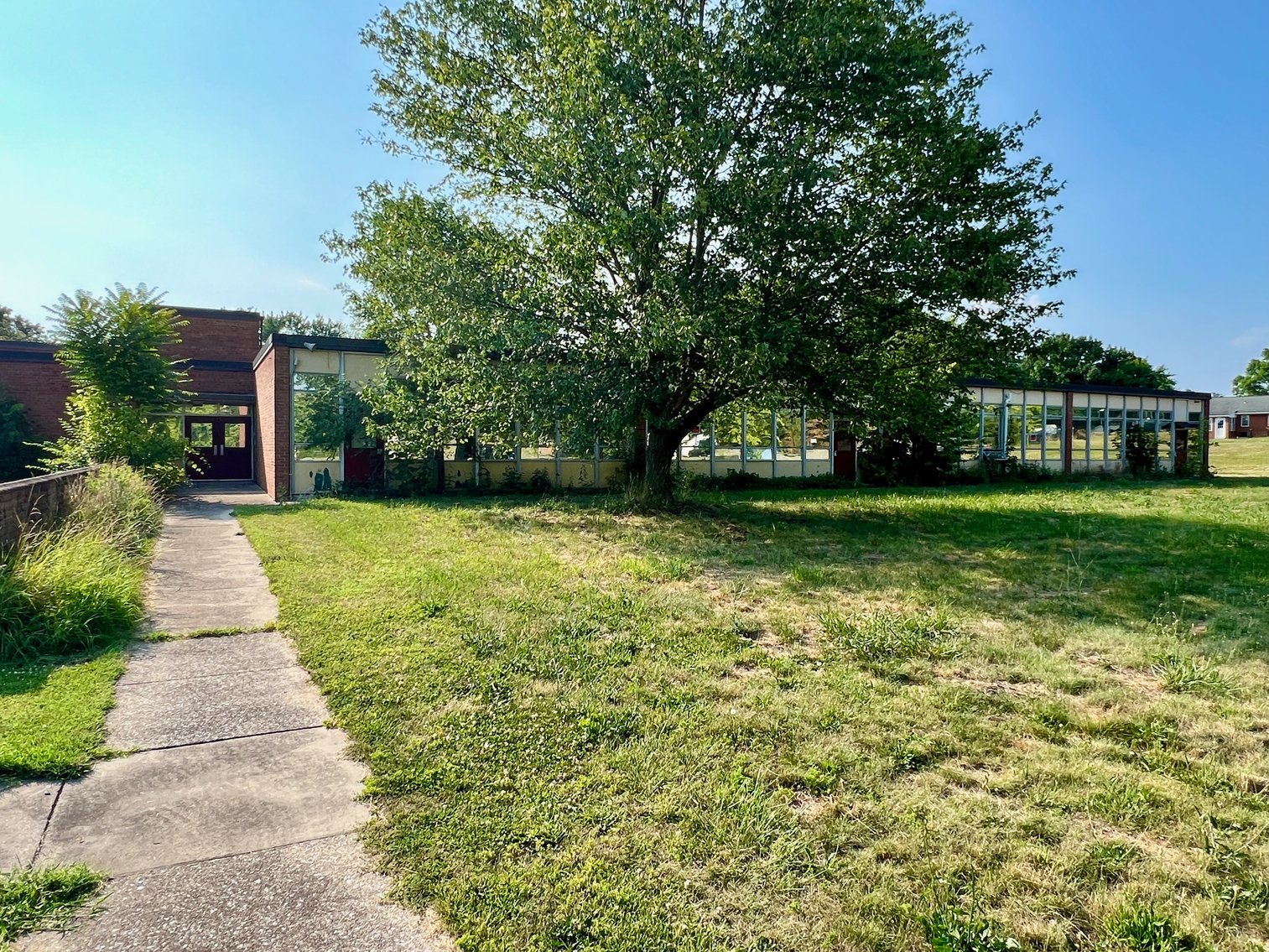 Image for 11.74 +/- Acres & 26,000 +/- sf. Former School Building w/Business Zoning in Hagerstown, MD--ONLINE ONLY BIDDING!!