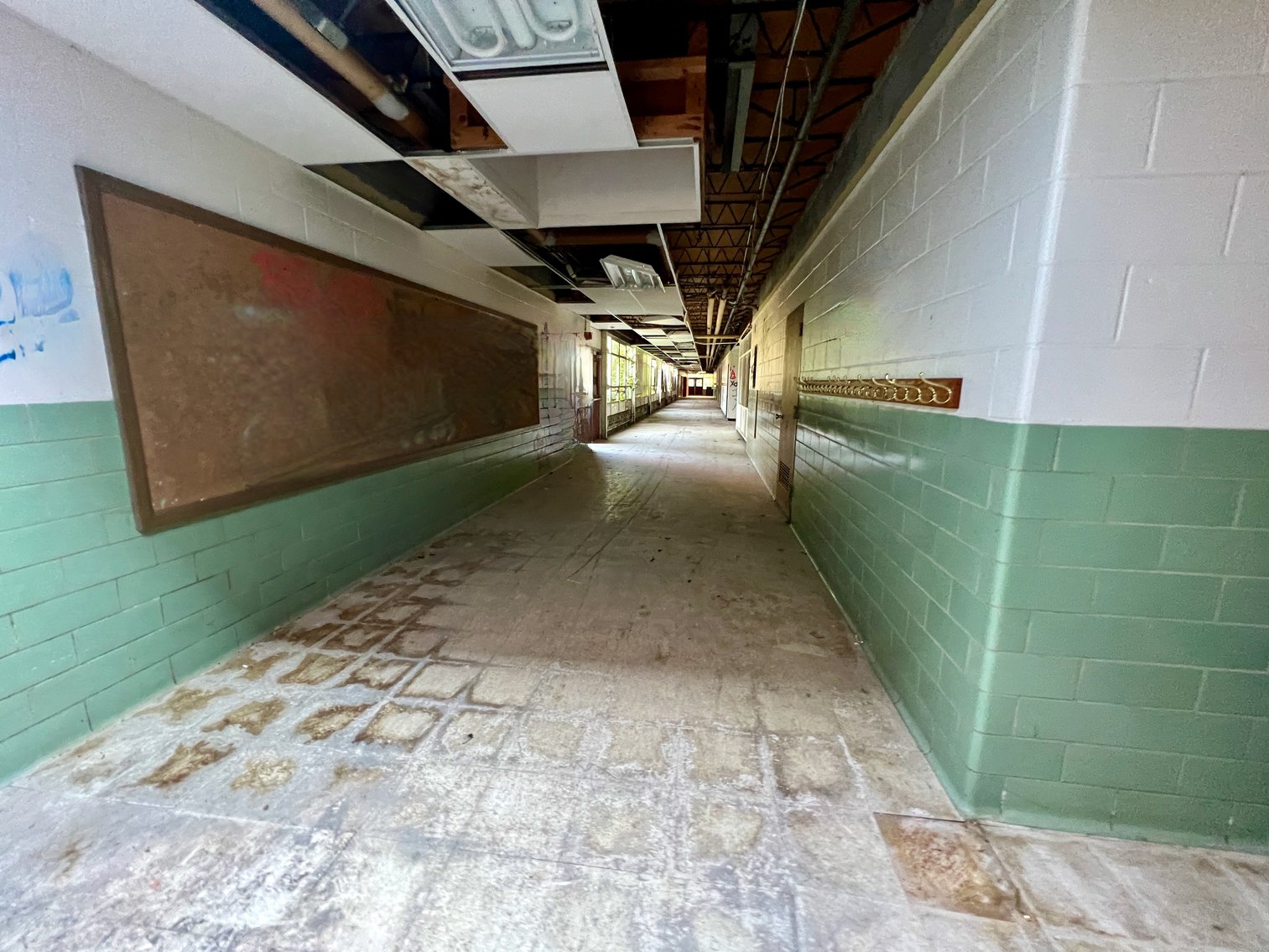 Image for 11.74 +/- Acres & 26,000 +/- sf. Former School Building w/Business Zoning in Hagerstown, MD--ONLINE ONLY BIDDING!!