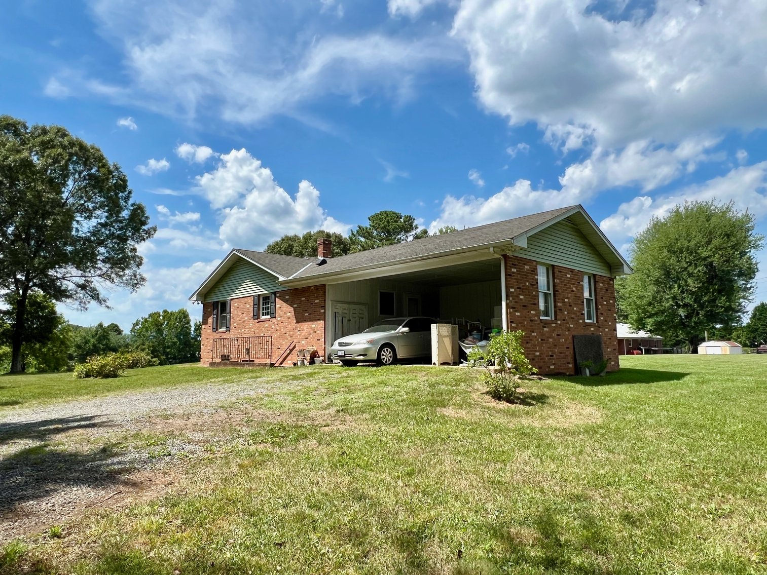 Image for 3 BR/2 BA Brick Home w/Walk-Out Basement on 5 +/- Acres in Madison County, VA--SELLING to the HIGHEST BIDDER!!