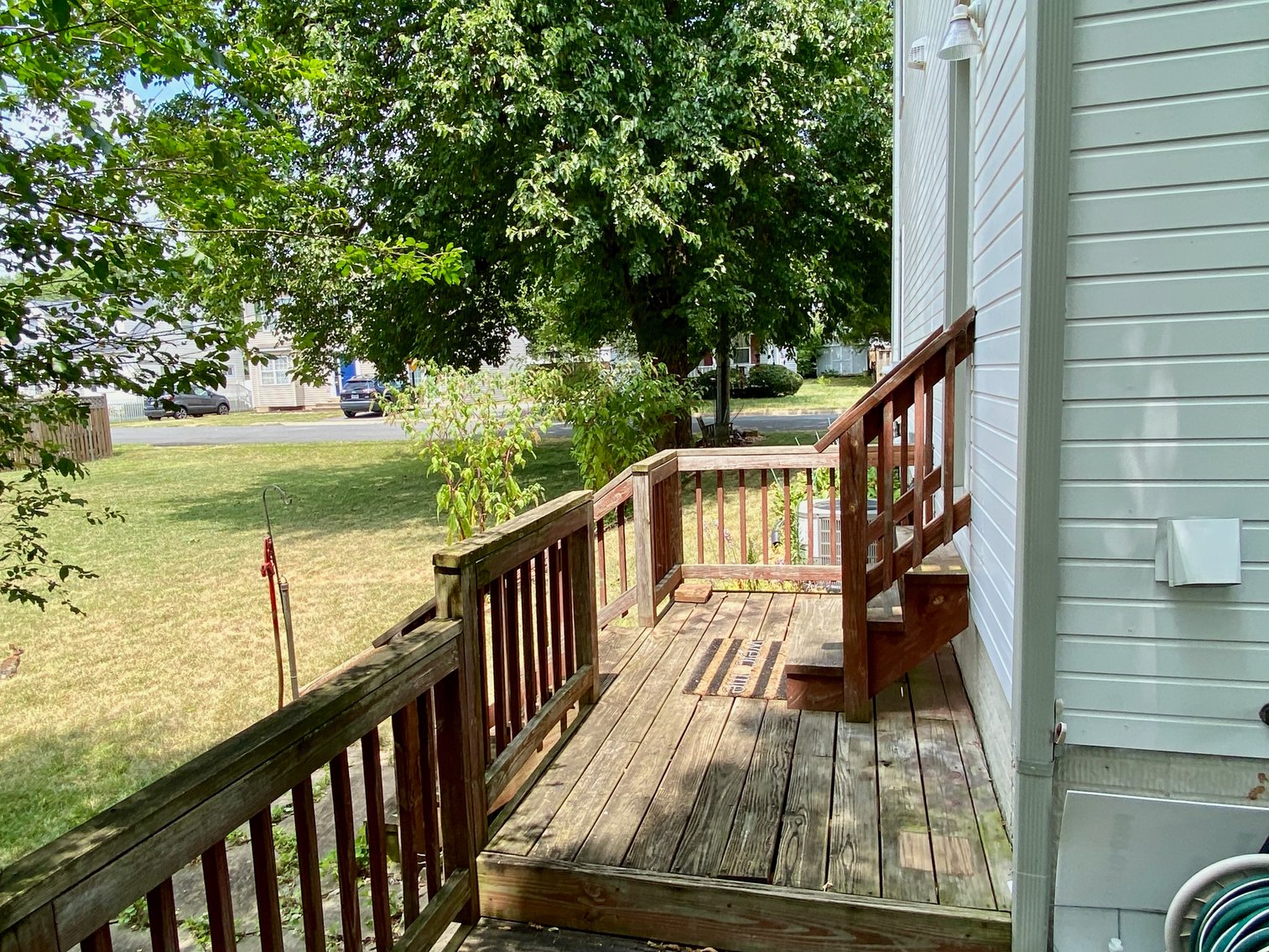 Image for 4 BR/3 BA Home & Adjacent .14 +/- Acre Vacant Lot in The Town of Leesburg, VA--SELLING to the HIGHEST BIDDER!!