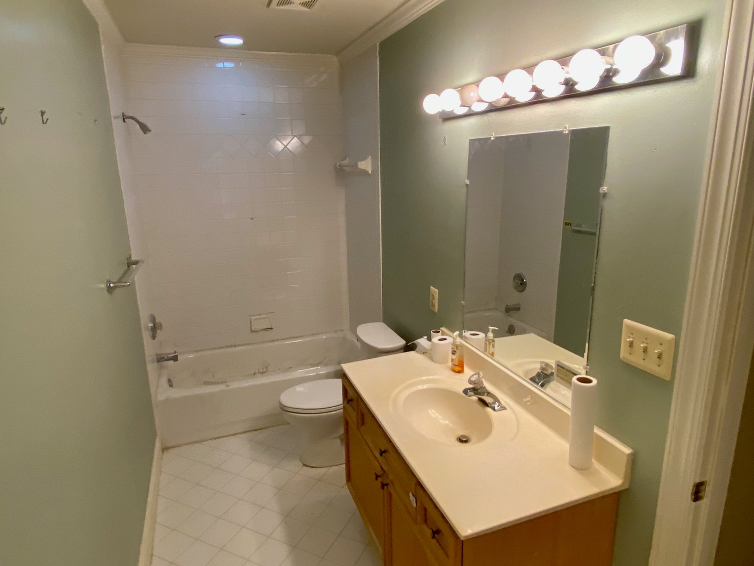 Image for 4 BR/3 BA Home & Adjacent .14 +/- Acre Vacant Lot in The Town of Leesburg, VA--SELLING to the HIGHEST BIDDER!!