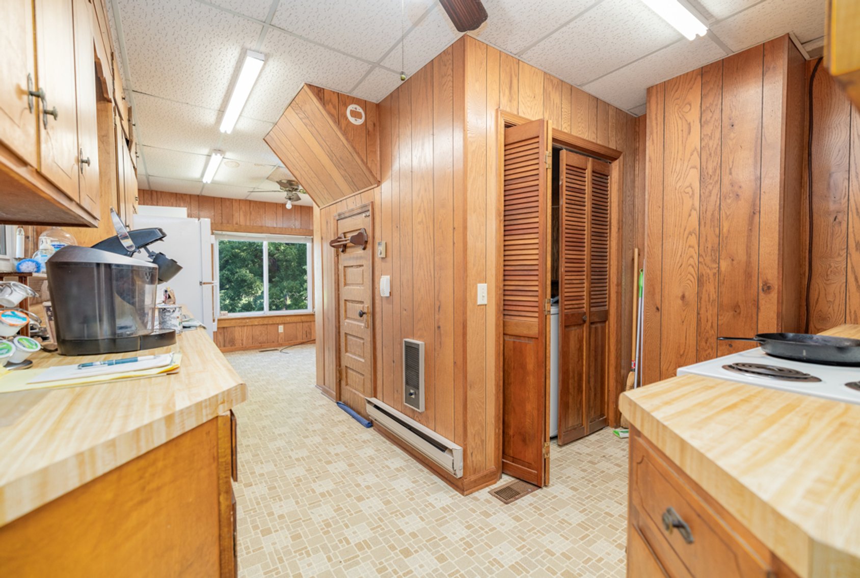 Image for 4 BR/2 BA Home on .22 +/- Acre Downtown Victoria, VA Lot--SELLING to the HIGHEST BIDDER via ONLINE ONLY BIDDING!!