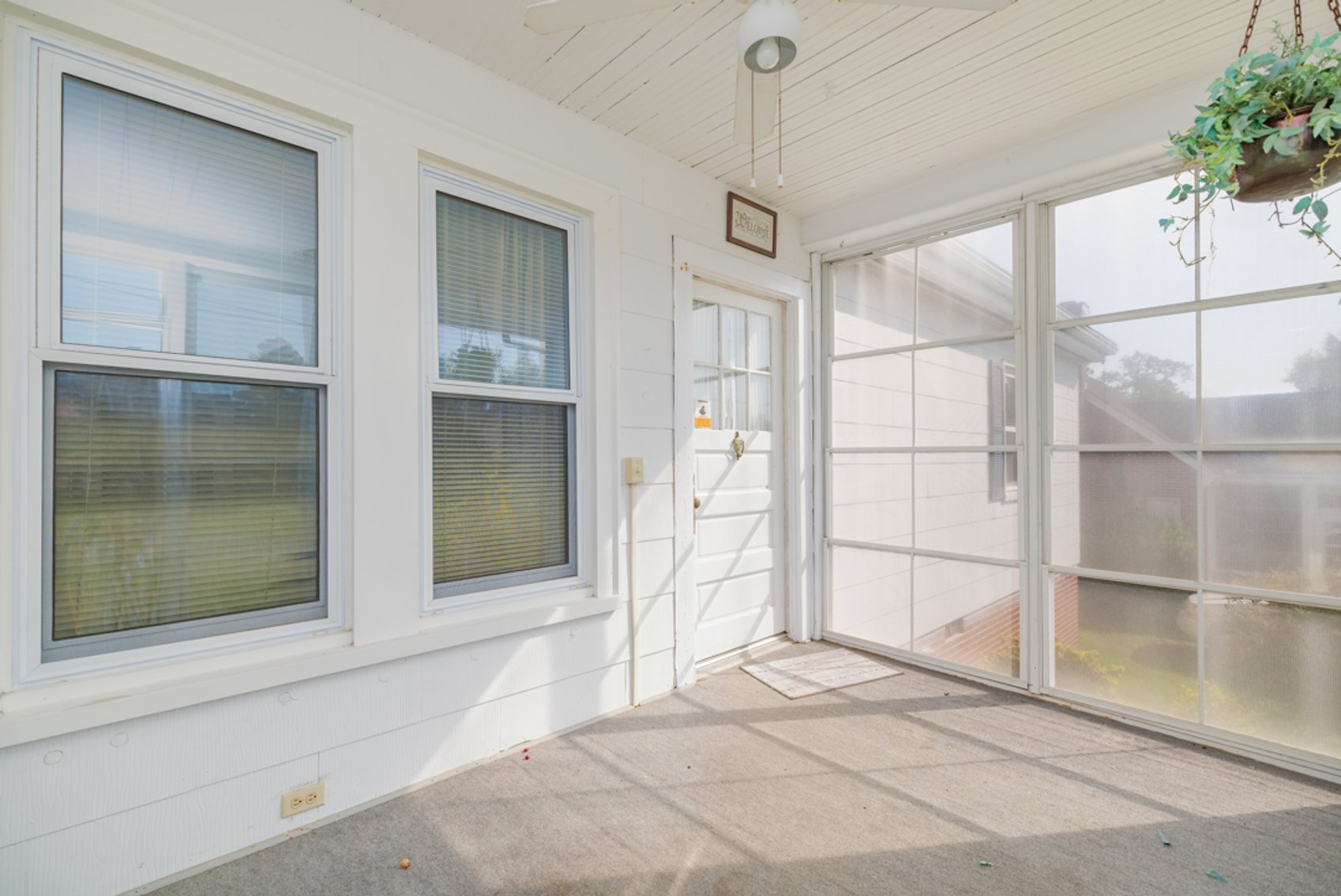 Image for 4 BR/2 BA Home on .22 +/- Acre Downtown Victoria, VA Lot--SELLING to the HIGHEST BIDDER via ONLINE ONLY BIDDING!!