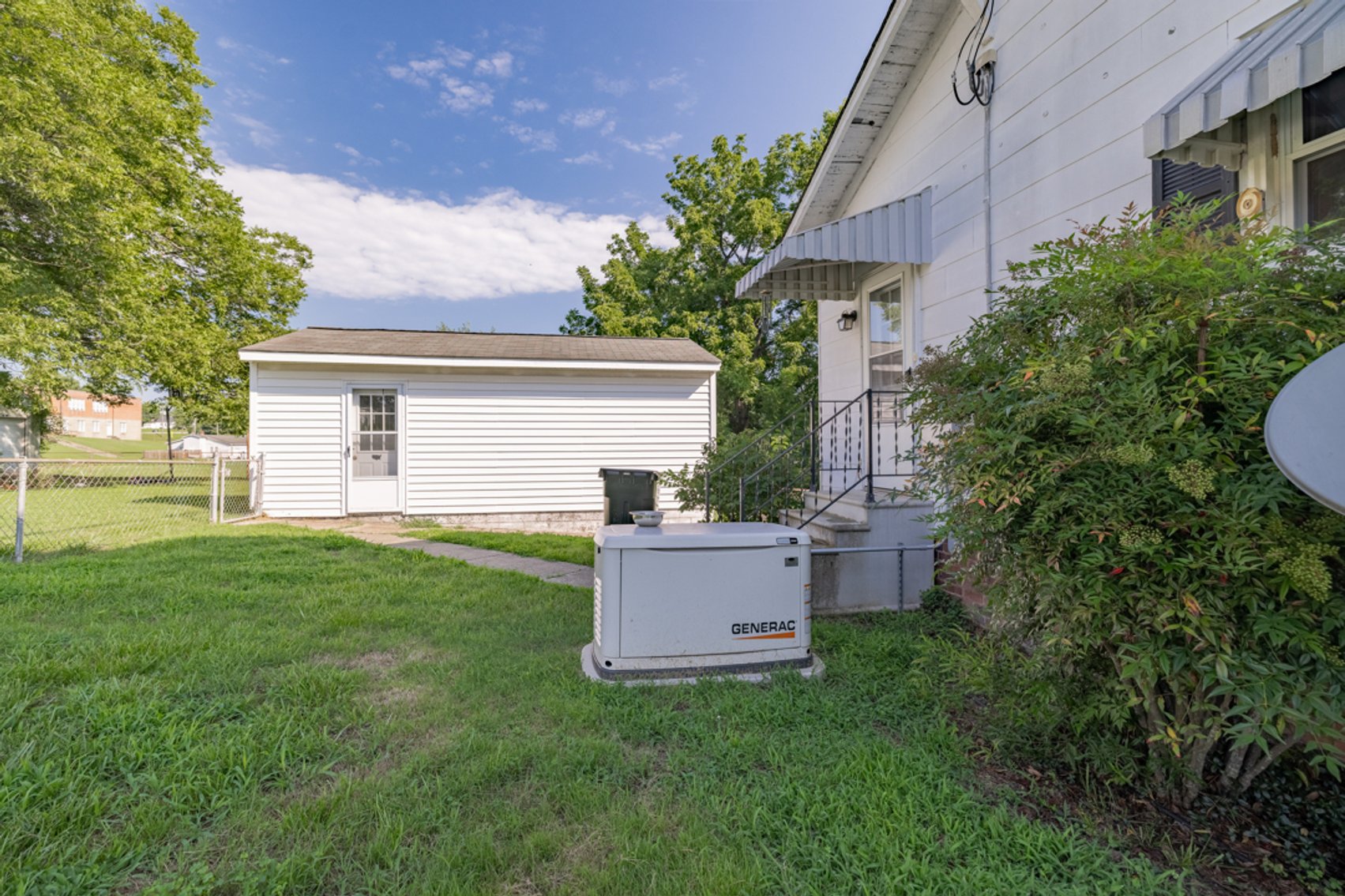 Image for 4 BR/2 BA Home on .22 +/- Acre Downtown Victoria, VA Lot--SELLING to the HIGHEST BIDDER via ONLINE ONLY BIDDING!!