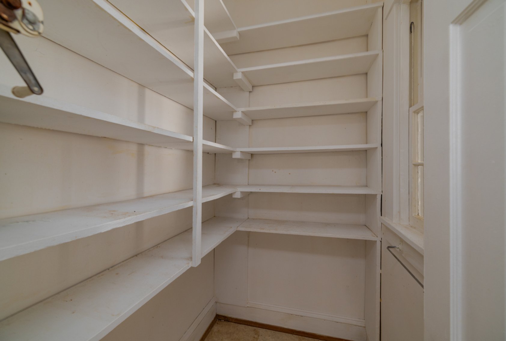 Image for Stately 6 BR/2 BA Solid Brick Home w/Large 4 Bay Garage on 1.69 +/- Acres in Mecklenburg County, VA--SELLING to the HIGHEST BIDDER via ONLINE ONLY BIDDING!!