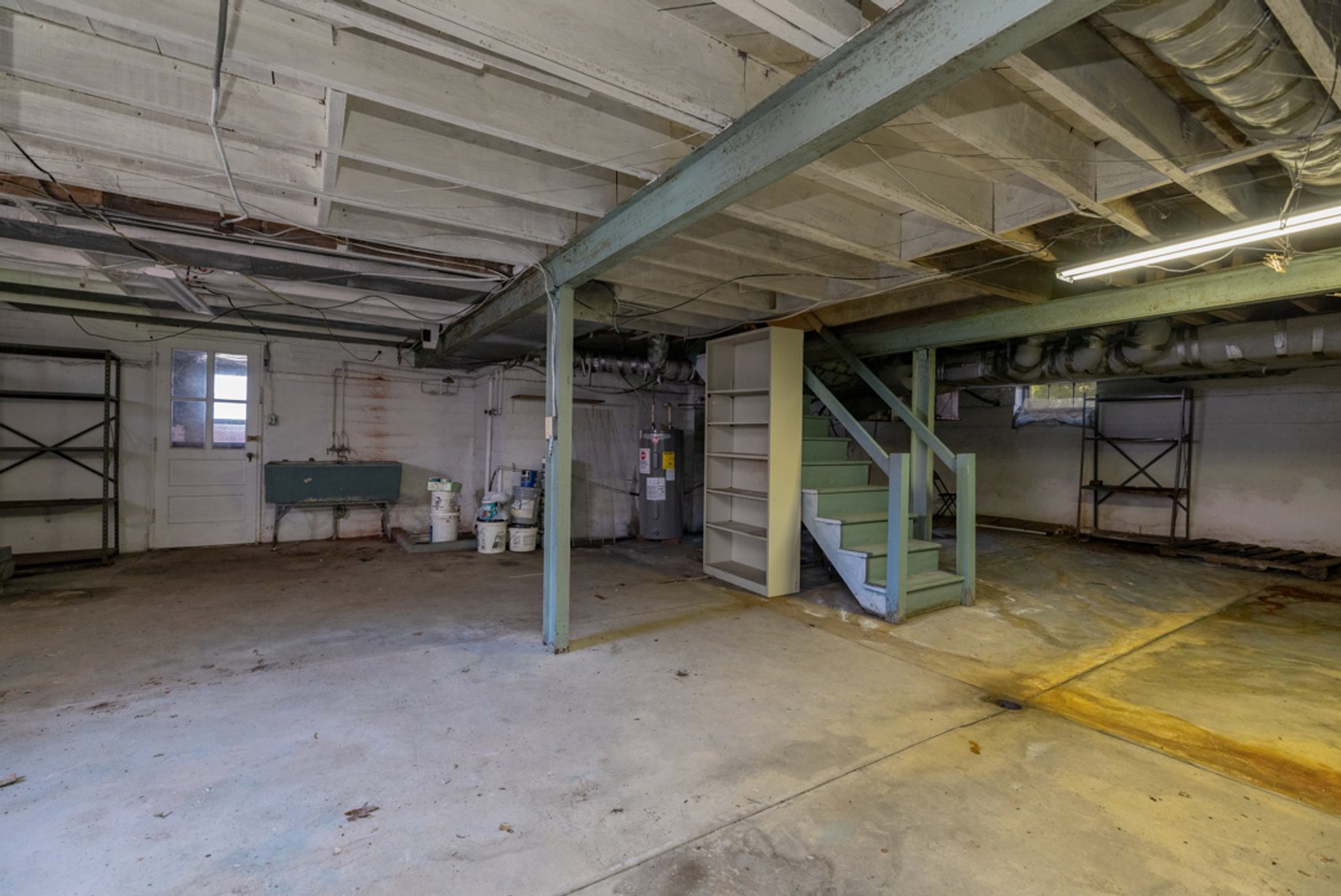 Image for Stately 6 BR/2 BA Solid Brick Home w/Large 4 Bay Garage on 1.69 +/- Acres in Mecklenburg County, VA--SELLING to the HIGHEST BIDDER via ONLINE ONLY BIDDING!!