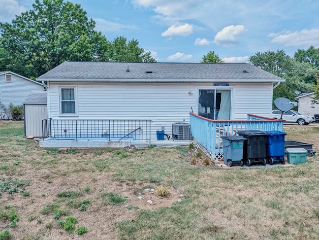 Image for 2 BR/2 BA Home in Oak View Neighborhood of Leesburg, VA--SELLING to the HIGHEST BIDDER!!