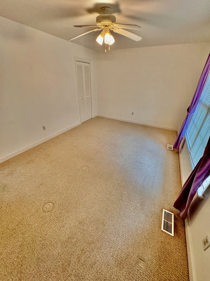 Image for 3 BR/2 BA Lake Front Home w/Detached Garage/Shop on .5 +/- Acre Lot in the Old Creek Neighborhood of Tappahannock, VA--ONLINE ONLY BIDDING!!