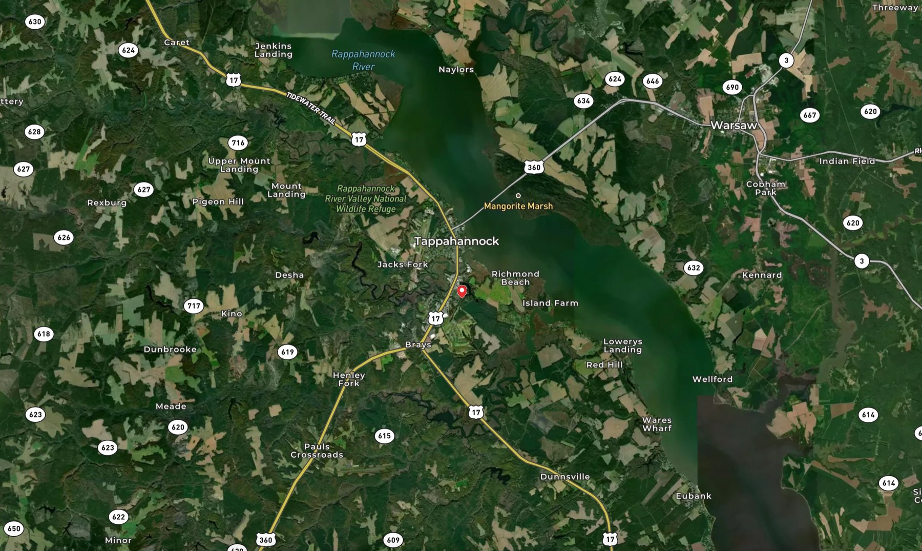 Image for 3 BR/2 BA Lake Front Home w/Detached Garage/Shop on .5 +/- Acre Lot in the Old Creek Neighborhood of Tappahannock, VA--ONLINE ONLY BIDDING!!