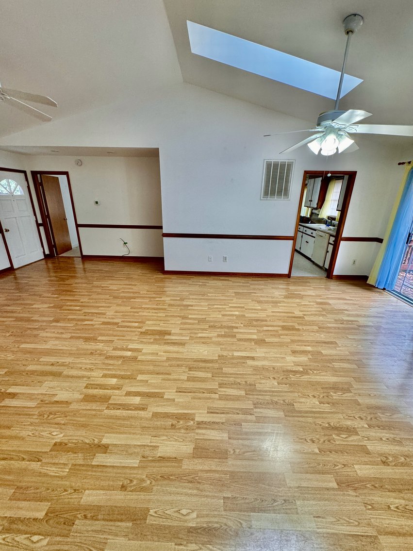 Image for 3 BR/2 BA Lake Front Home w/Detached Garage/Shop on .5 +/- Acre Lot in the Old Creek Neighborhood of Tappahannock, VA--ONLINE ONLY BIDDING!!