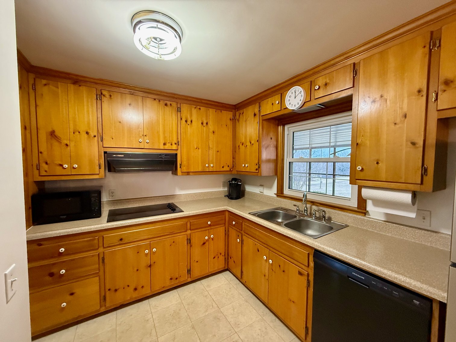 Image for 4 BR/2 BA Brick Home on 1.2 +/- Acres w/Full Walk-Out Basement & 2 Detached Shops/Buildings--SELLING to the HIGHEST BIDDER!!