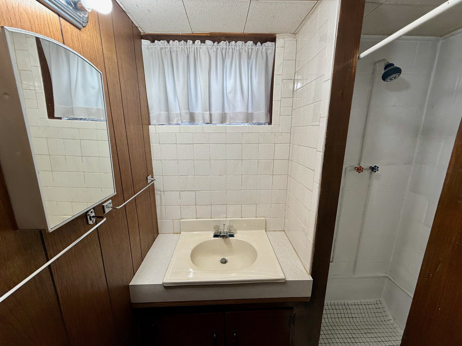 Image for 4 BR/2 BA Brick Home on 1.2 +/- Acres w/Full Walk-Out Basement & 2 Detached Shops/Buildings--SELLING to the HIGHEST BIDDER!!