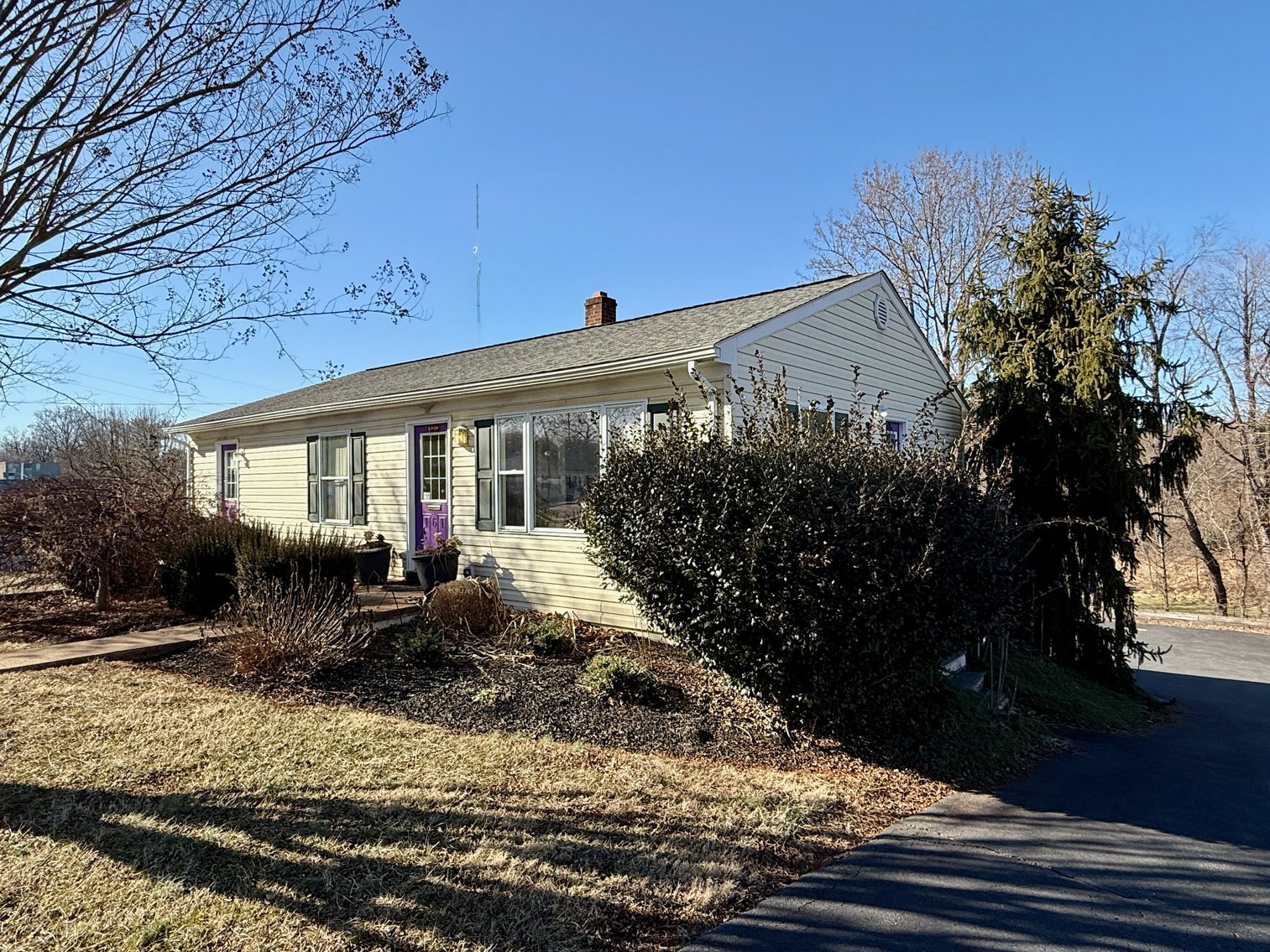 Image for 2,150 +/- sf. Two Story Multi-Purpose Building Only 1.5 Blocks From Downtown Orange, VA--ONLINE ONLY BIDDING!!!