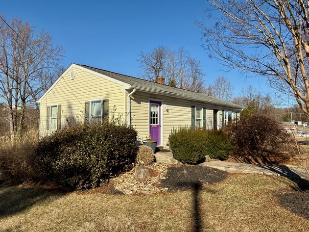 Image for 2,150 +/- sf. Two Story Multi-Purpose Building Only 1.5 Blocks From Downtown Orange, VA--ONLINE ONLY BIDDING!!!