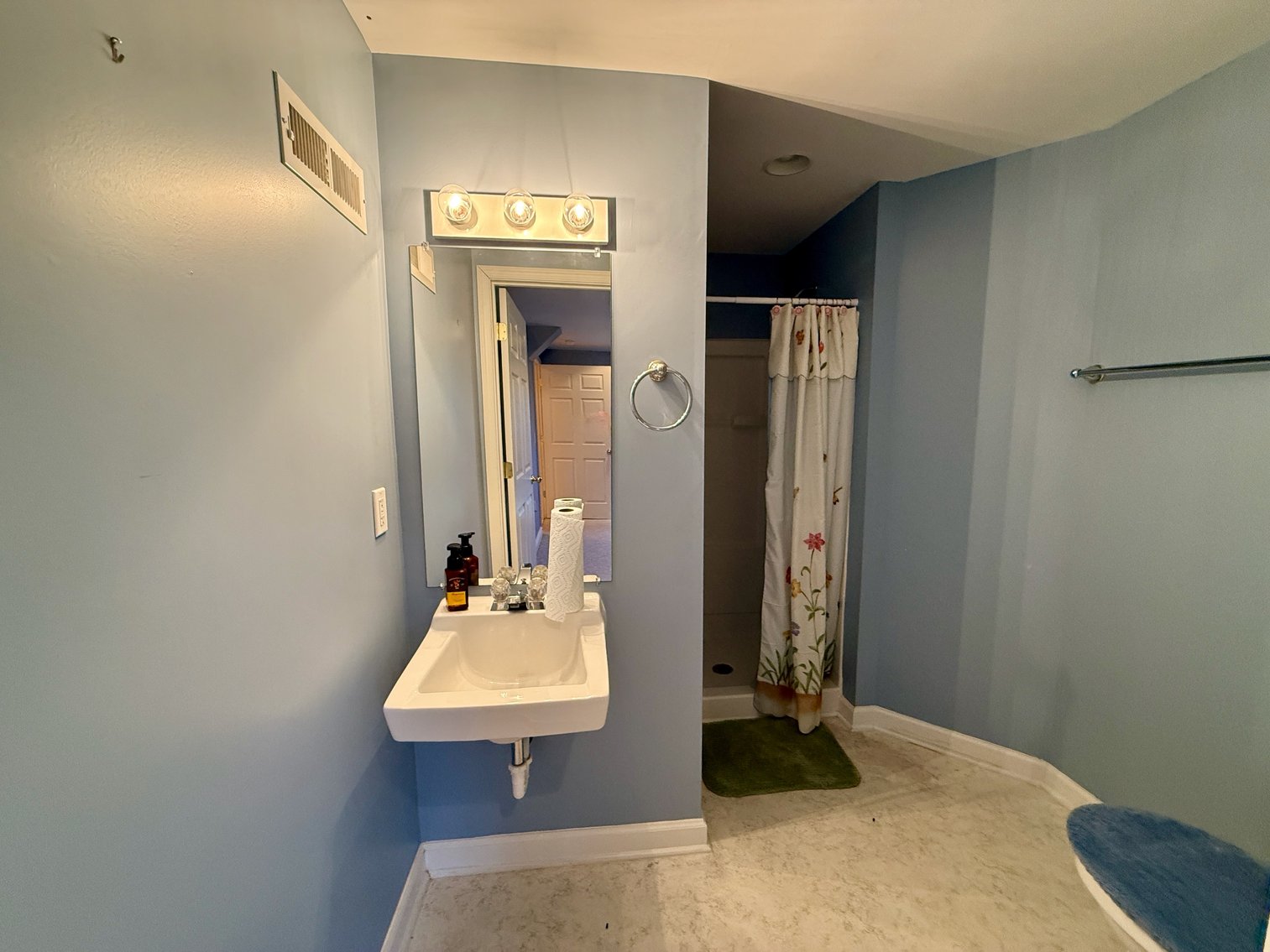 Image for 2,150 +/- sf. Two Story Multi-Purpose Building Only 1.5 Blocks From Downtown Orange, VA--ONLINE ONLY BIDDING!!!