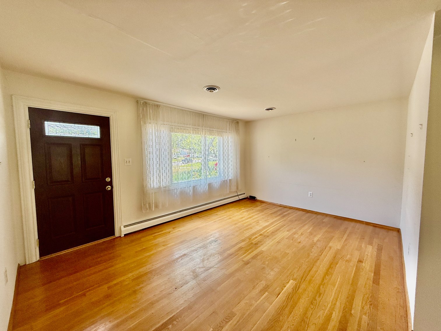 Image for 3 BR/1.5 BA Home w/Basement on Cul-de-Sac Lot Minutes From Rt.1 & I-95 in Prince William County, VA--ONLINE ONLY BIDDING!!