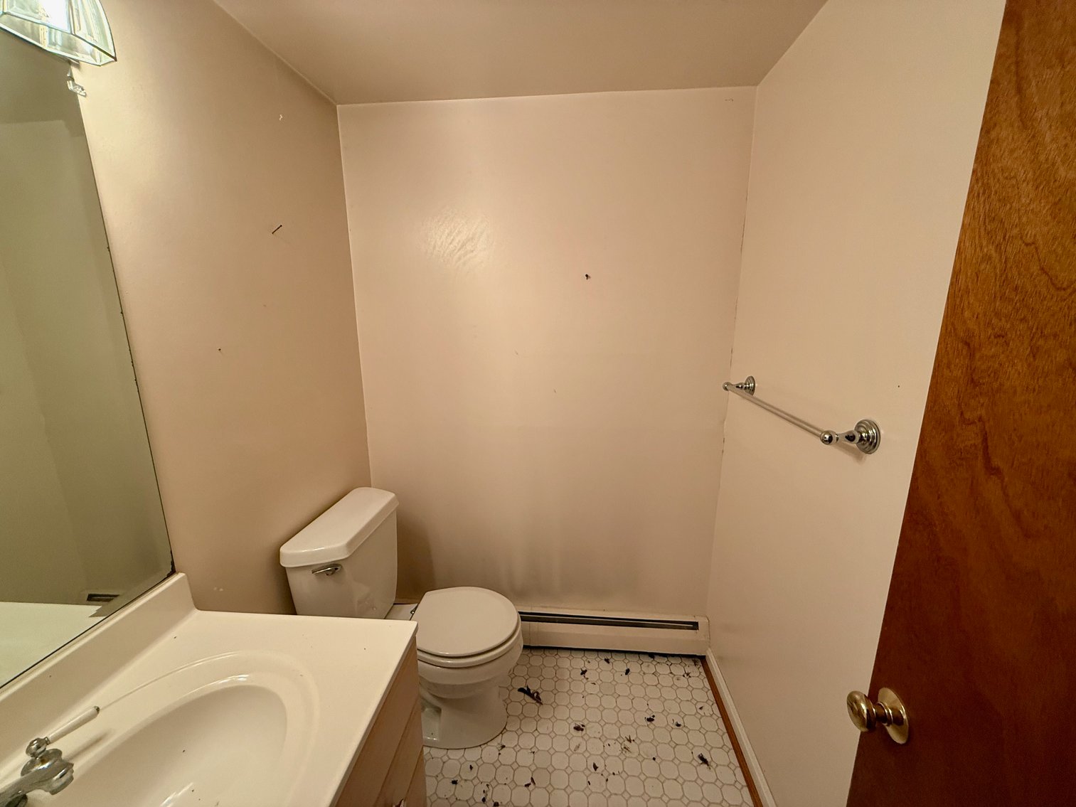 Image for 3 BR/1.5 BA Home w/Basement on Cul-de-Sac Lot Minutes From Rt.1 & I-95 in Prince William County, VA--ONLINE ONLY BIDDING!!