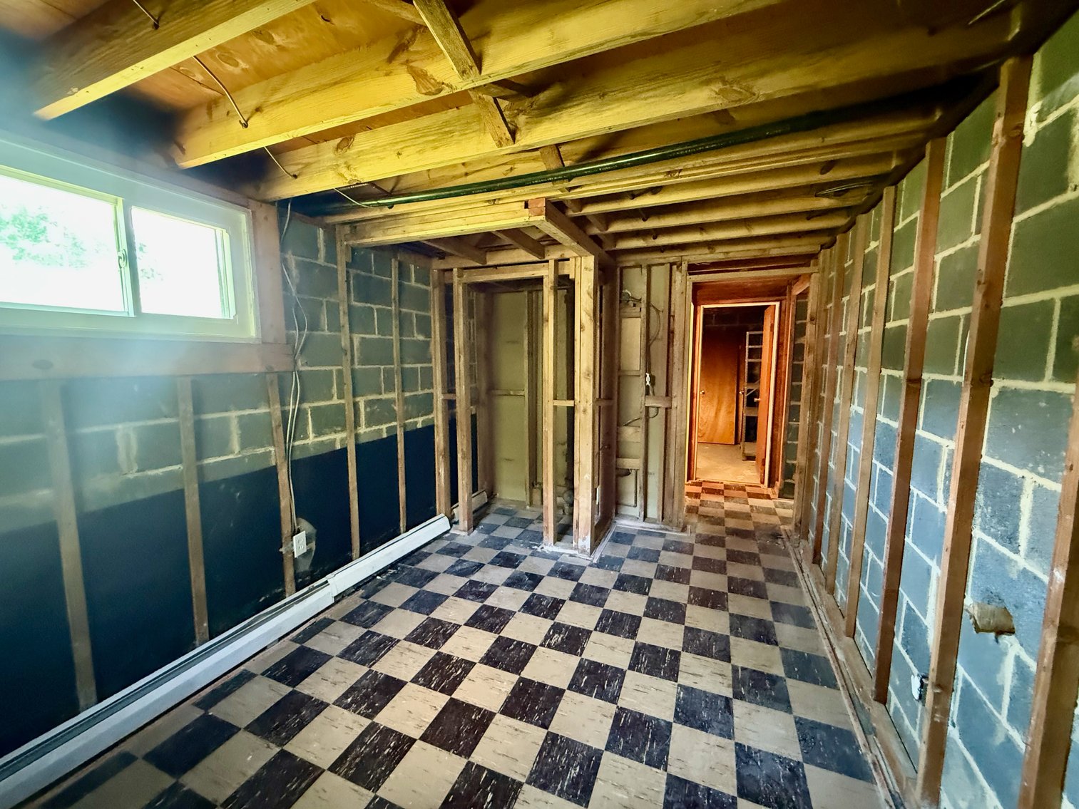 Image for 3 BR/1.5 BA Home w/Basement on Cul-de-Sac Lot Minutes From Rt.1 & I-95 in Prince William County, VA--ONLINE ONLY BIDDING!!