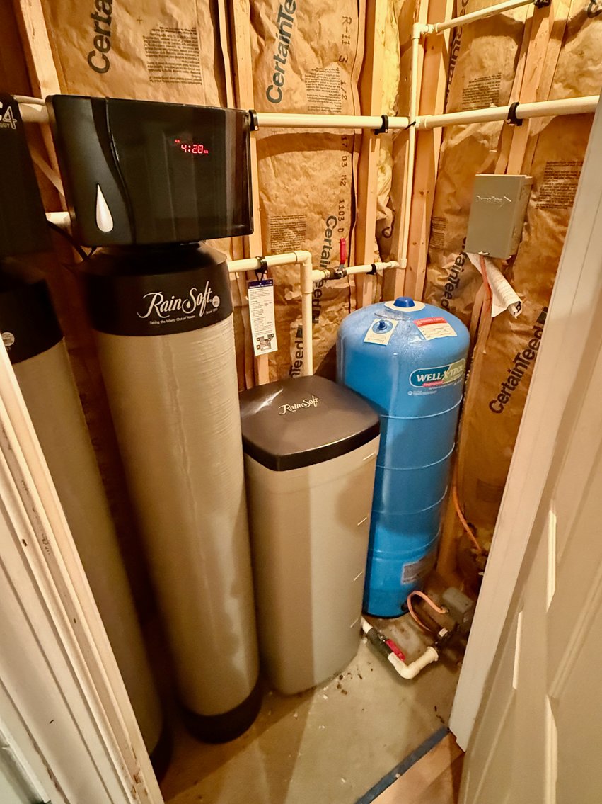 Image for 4 BR/3.5 BA Home on 1.53 +/- Acre Cul-de-Sac Lot in Spruce Hill Estates in Charles Town, WV--SELLING to the HIGHEST BIDDER!!