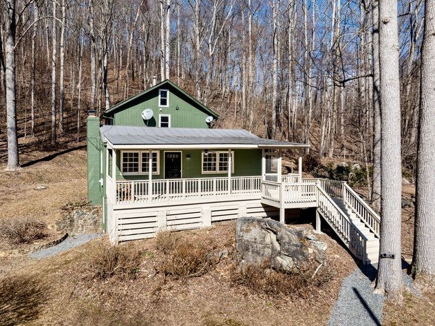 Image for Recently Renovated 3 BR/2 BA Home on 3 +/- Acres in Close Proximity to Shenandoah National Park, Old Rag Mountain, Graves Mountain Lodge & More!!  ONLINE ONLY BIDDING!!