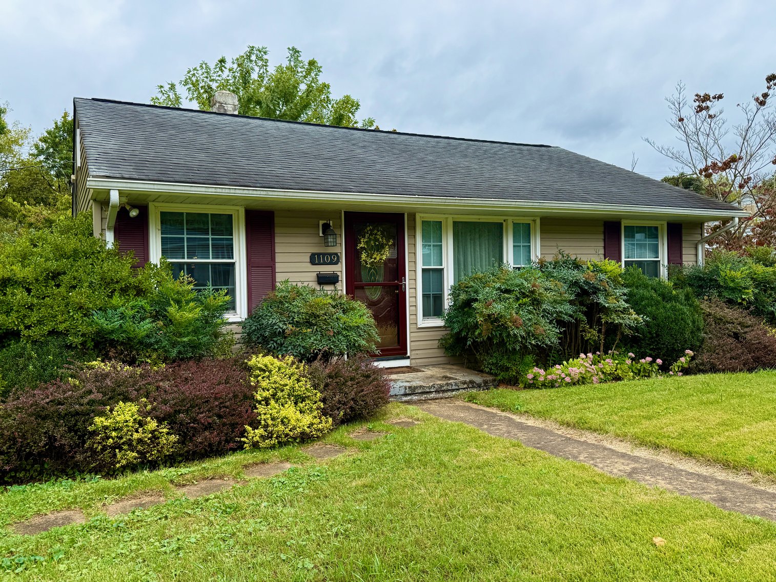 Image for 3 BR/1 BA Home w/Fenced Yard Near Downtown Culpeper, VA--SELLING to the HIGHEST BIDDER via ONLINE ONLY BIDDING!!