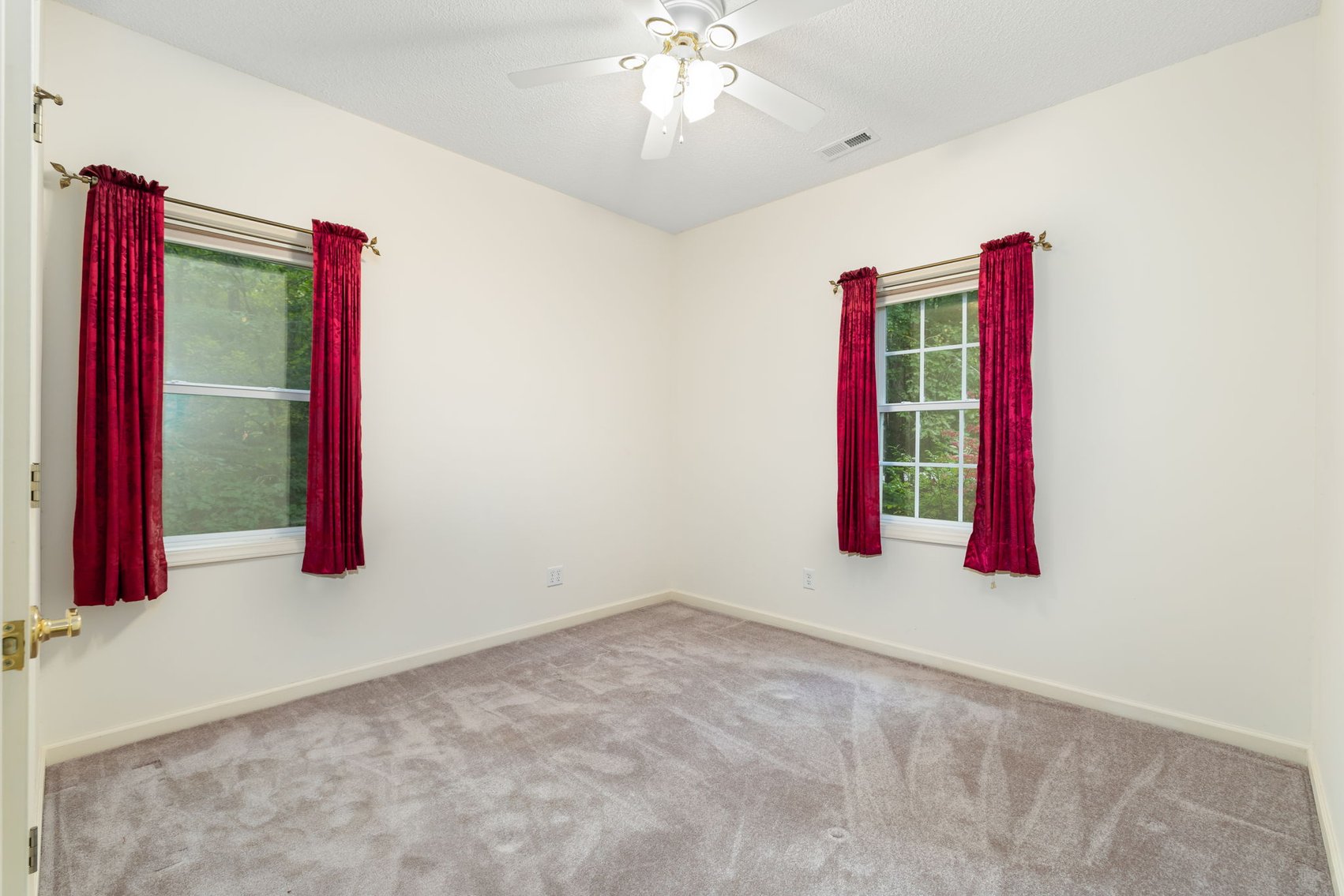 Image for 3 BR/2.5 BA Brick Home on Lake Gaston w/Dock--ONLINE ONLY BIDDING!!