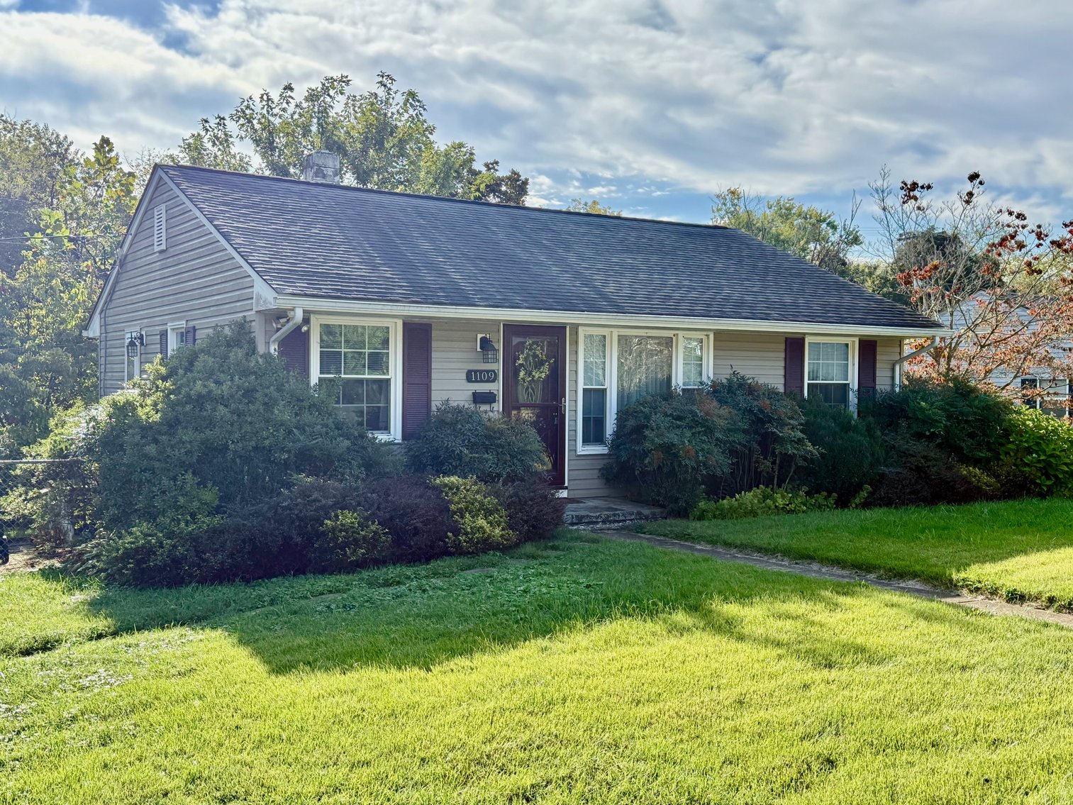 Image for 3 BR/1 BA Home w/Fenced Yard Near Downtown Culpeper, VA--SELLING to the HIGHEST BIDDER via ONLINE ONLY BIDDING!!