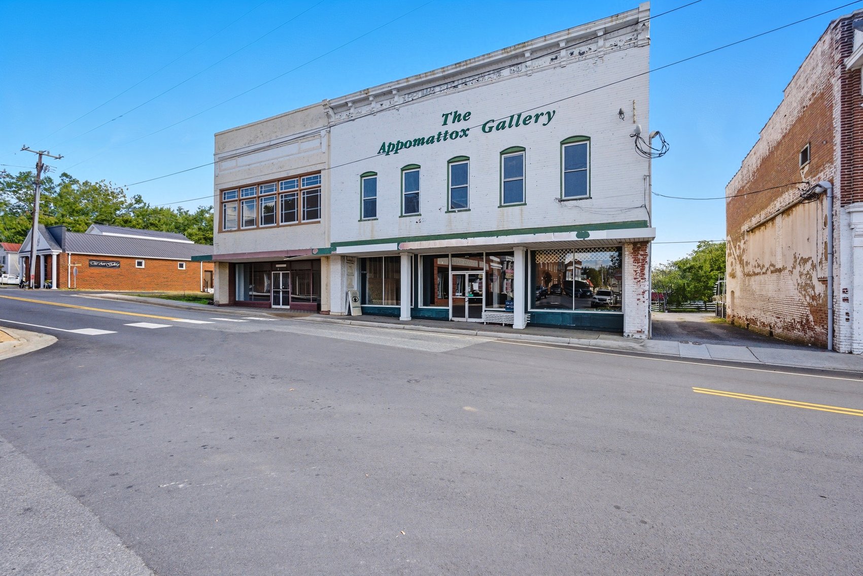 Image for HIGH BID HAS BEEN SUBMITTED FOR BANK APPROVAL: Large Commercial 2 Story Building in Downtown Historic Appomattox, VA--ONLINE ONLY BIDDING