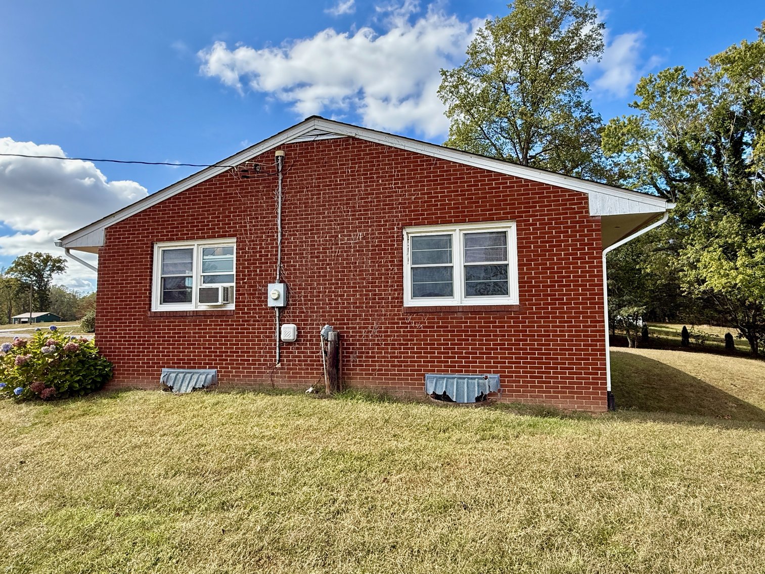 Image for 4 BR/2 BA Brick Ranch/Rambler Style Home w/Basement on 1.49 +/- Acres--Madison County, VA