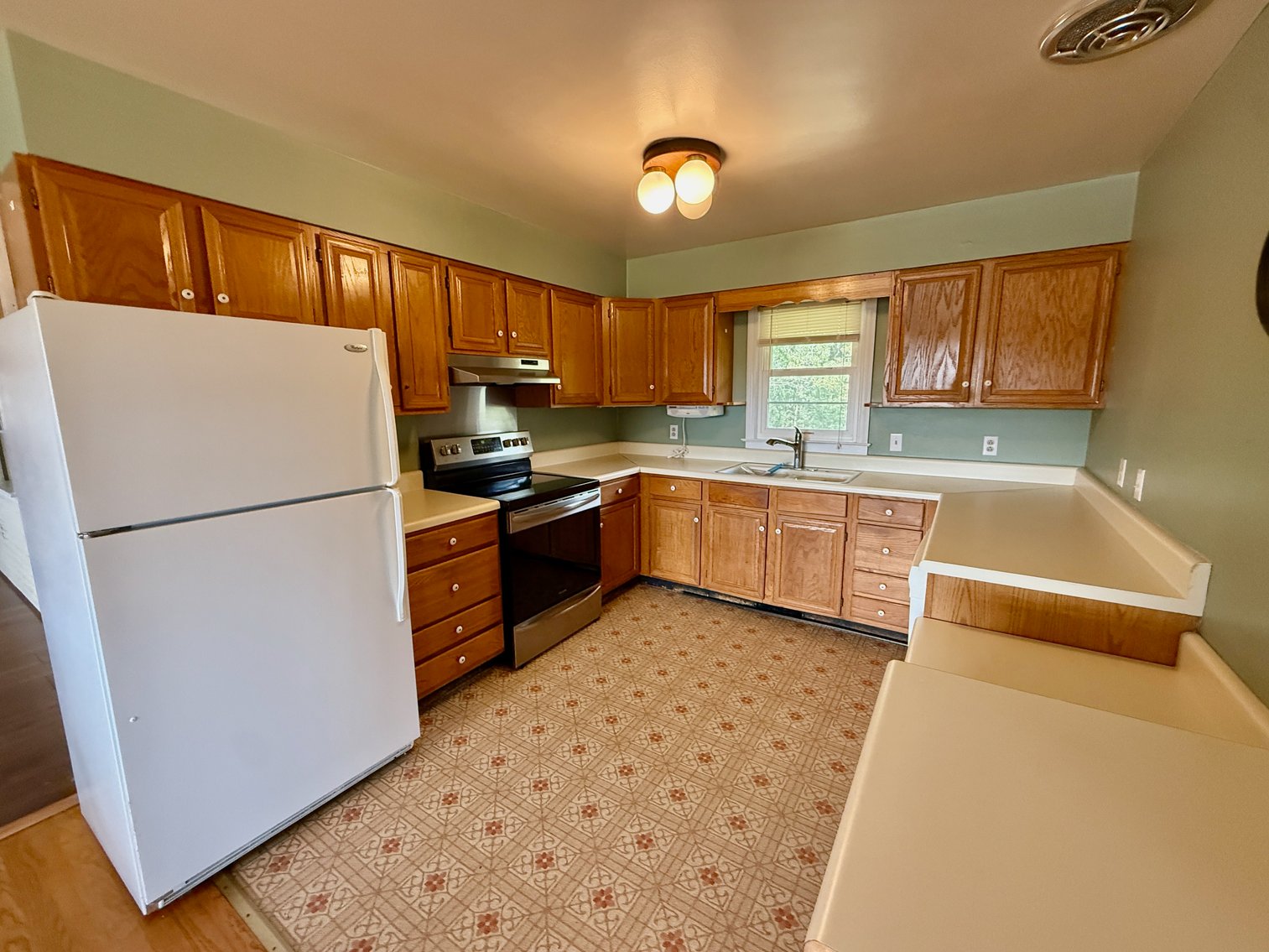 Image for 4 BR/2 BA Brick Ranch/Rambler Style Home w/Basement on 1.49 +/- Acres--Madison County, VA