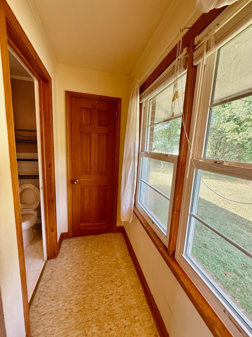 Image for 4 BR/2 BA Brick Ranch/Rambler Style Home w/Basement on 1.49 +/- Acres--Madison County, VA