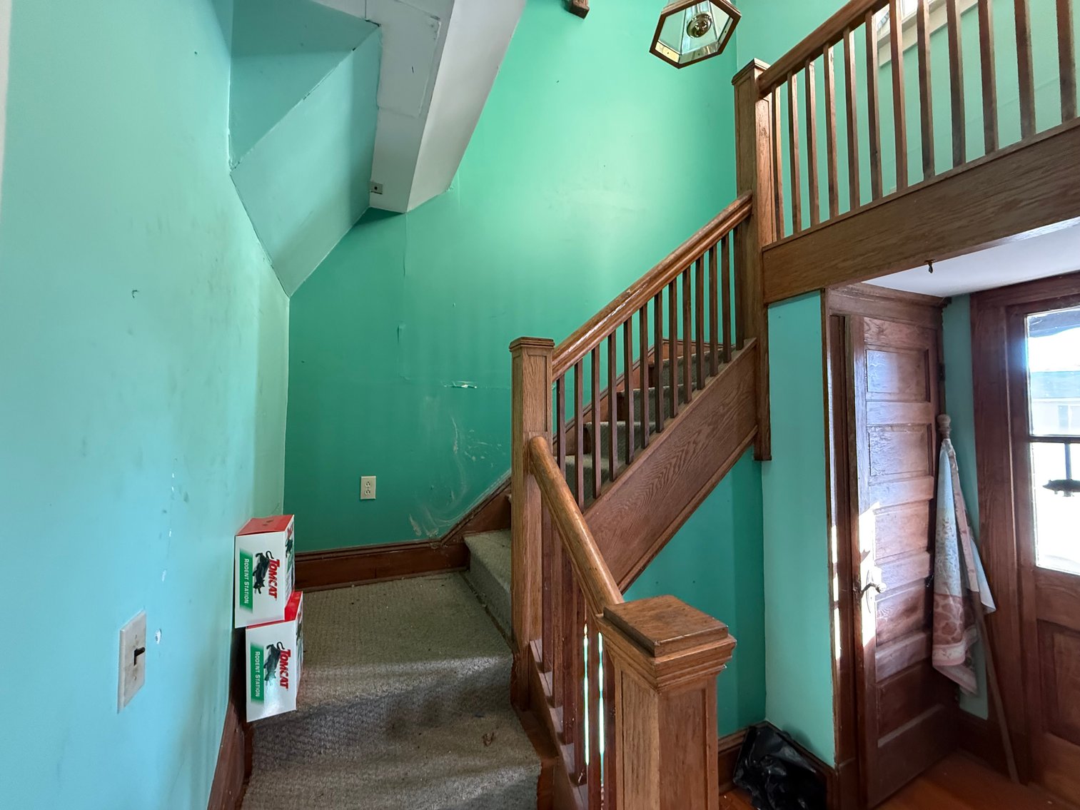 Image for 5 BR/2 BA Home on 1 +/- Acre Lot in The Town of Gordonsville, VA--ONLINE ONLY BIDDING!!