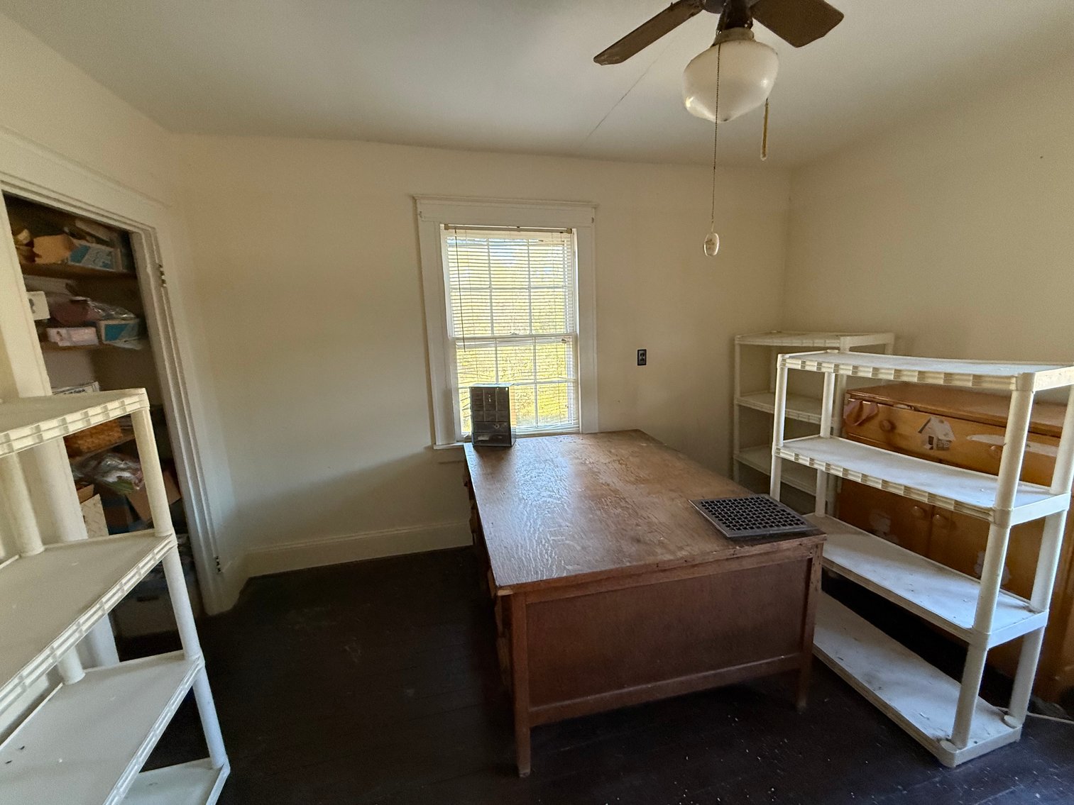 Image for 5 BR/2 BA Home on 1 +/- Acre Lot in The Town of Gordonsville, VA--ONLINE ONLY BIDDING!!