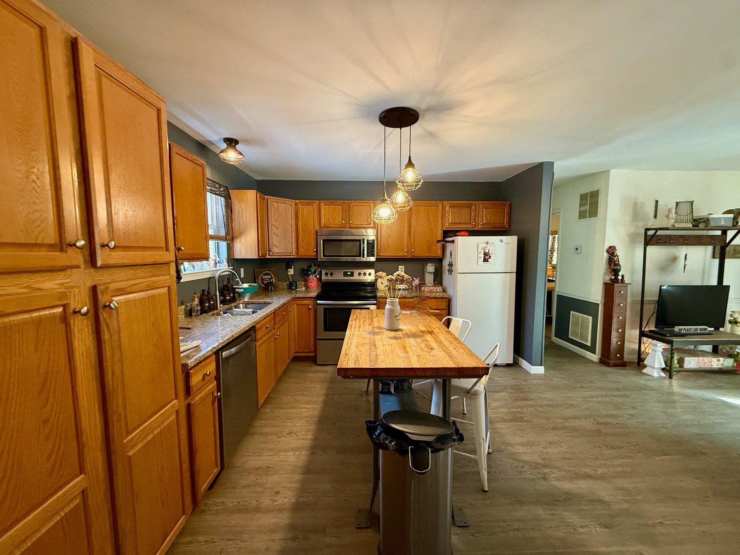 Image for 4 BR/2 BA Home w/Basement on 3.1 +/- Acres in Madison County, VA--ONLINE ONLY BIDDING!!