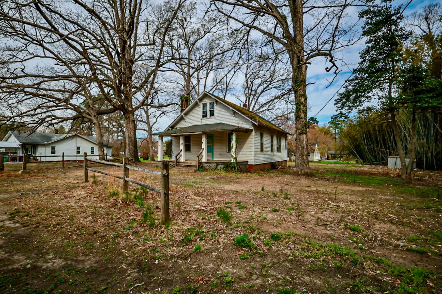 Image for 3 BR/1 BA Home on 1+ Acres in Downtown Victoria, VA--SELLING to the HIGHEST BIDDER via ONLINE ONLY BIDDING!!