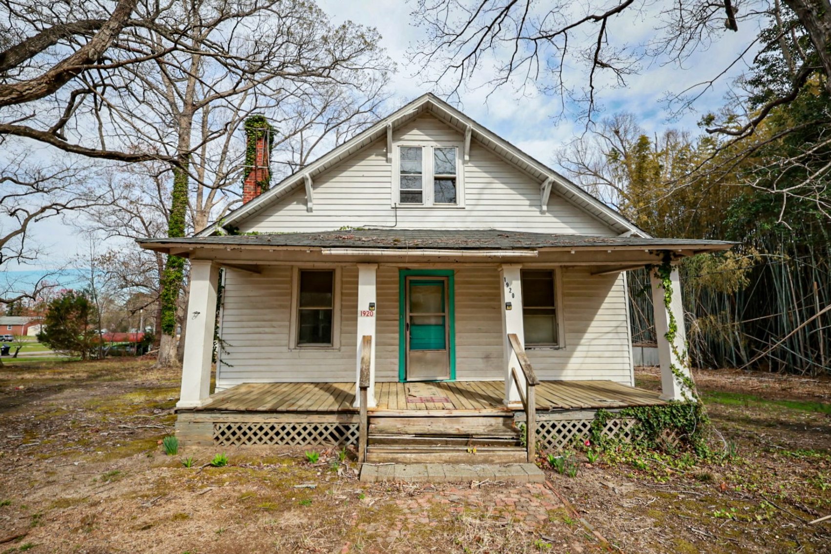 Image for 3 BR/1 BA Home on 1+ Acres in Downtown Victoria, VA--SELLING to the HIGHEST BIDDER via ONLINE ONLY BIDDING!!