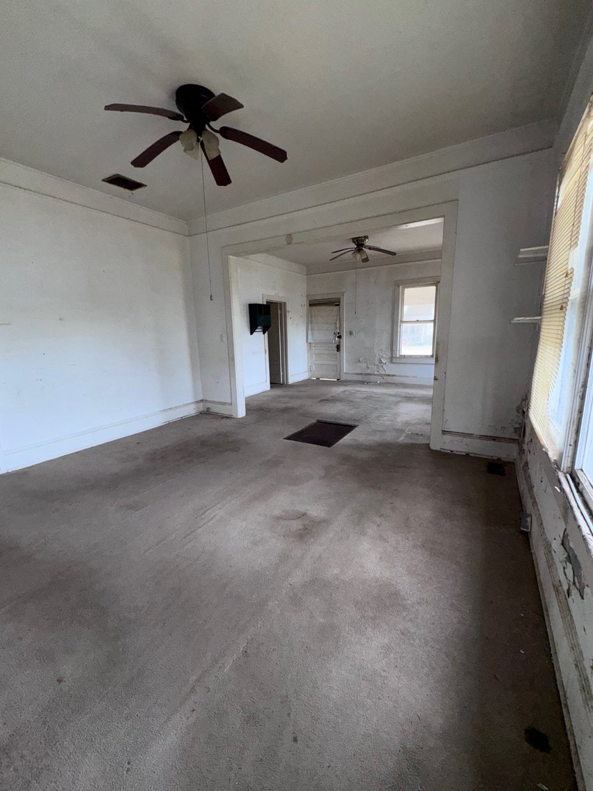 Image for 3 BR/1 BA Home on 1+ Acres in Downtown Victoria, VA--SELLING to the HIGHEST BIDDER via ONLINE ONLY BIDDING!!