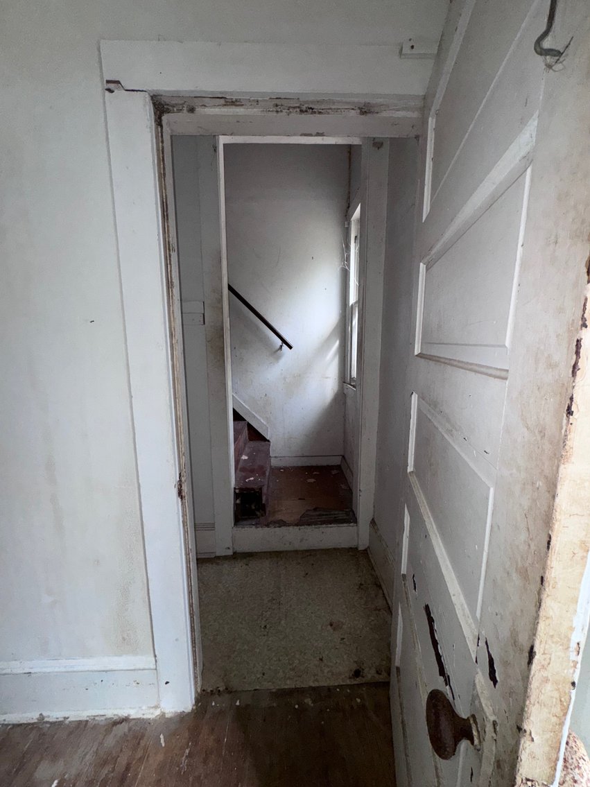 Image for 3 BR/1 BA Home on 1+ Acres in Downtown Victoria, VA--SELLING to the HIGHEST BIDDER via ONLINE ONLY BIDDING!!