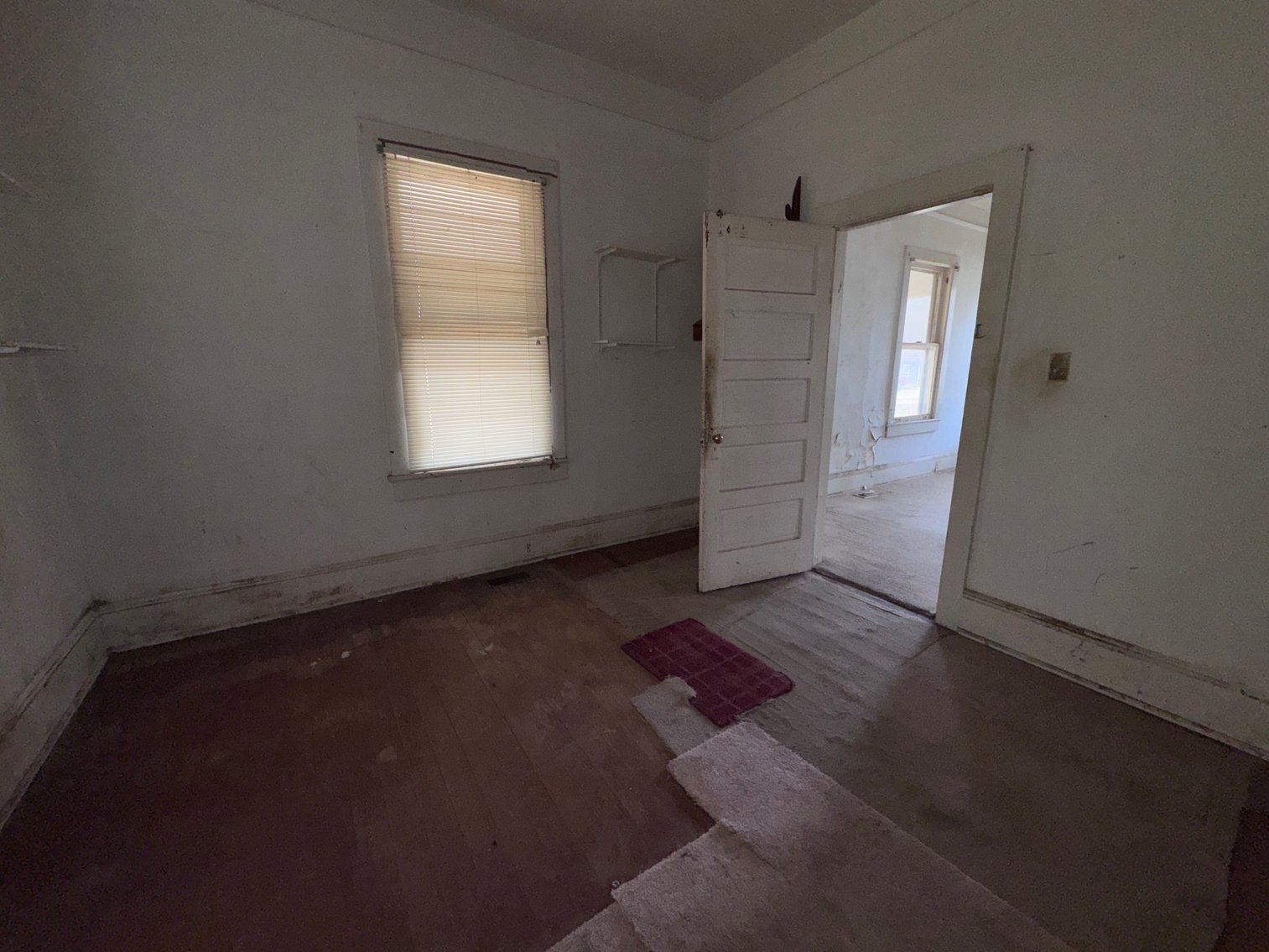 Image for 3 BR/1 BA Home on 1+ Acres in Downtown Victoria, VA--SELLING to the HIGHEST BIDDER via ONLINE ONLY BIDDING!!