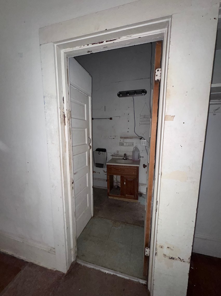 Image for 3 BR/1 BA Home on 1+ Acres in Downtown Victoria, VA--SELLING to the HIGHEST BIDDER via ONLINE ONLY BIDDING!!