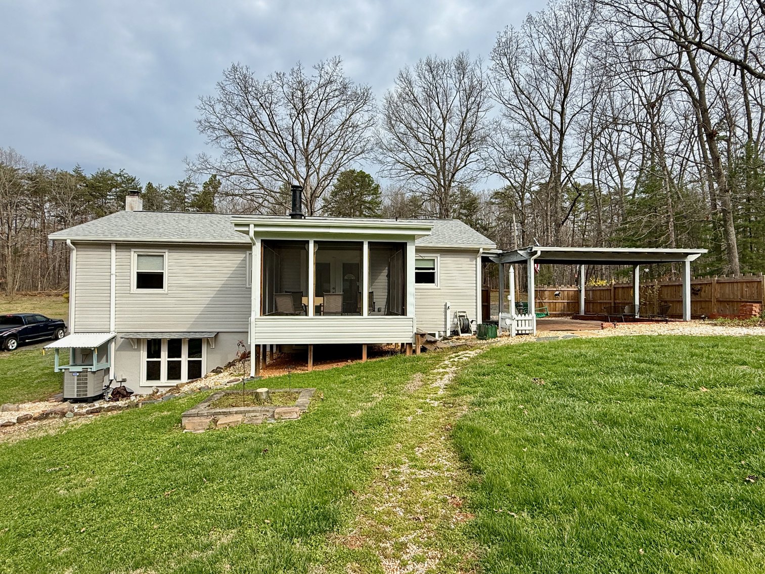 Image for 3 BR/2 BA Home w/Detached Shop & Garage on 1.3 +/- Acres in Barboursville, VA--SELLING to the HIGHEST BIDDER!!