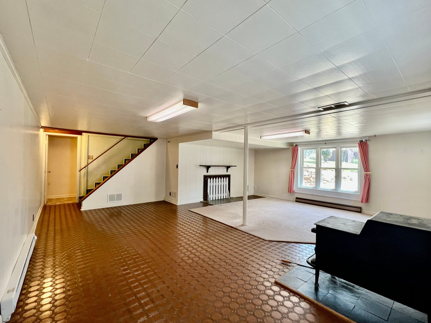 Image for 3 BR/2 BA Home w/Detached Shop & Garage on 1.3 +/- Acres in Barboursville, VA--SELLING to the HIGHEST BIDDER!!