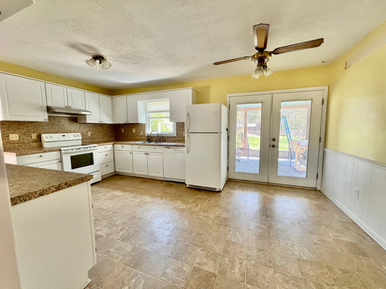 Image for 3 BR/2 BA Home w/Detached Shop & Garage on 1.3 +/- Acres in Barboursville, VA--SELLING to the HIGHEST BIDDER!!