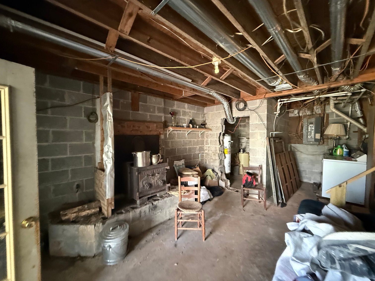 Image for 2 BR/1 BA Home w/Basement & Detached 3 Bay Garage on 5 +/- Acres in Spotsylvania County, VA--ONLINE ONLY BIDDING!!