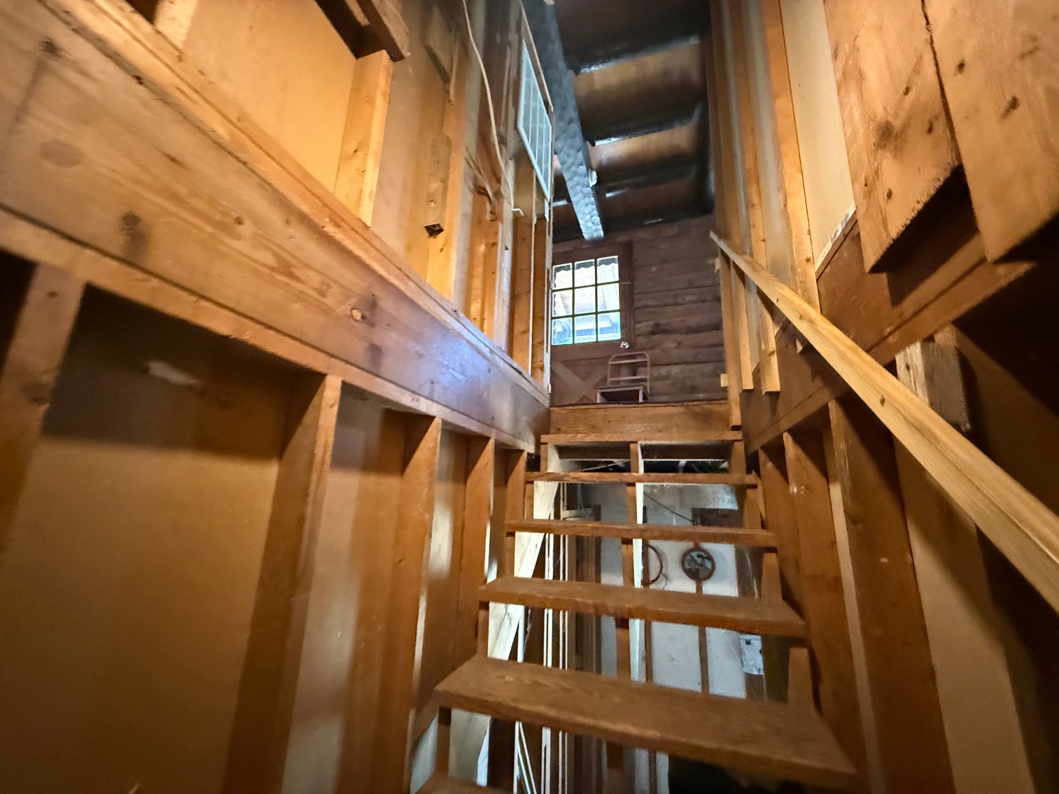 Image for 2 BR/1 BA Home w/Basement & Detached 3 Bay Garage on 5 +/- Acres in Spotsylvania County, VA--ONLINE ONLY BIDDING!!