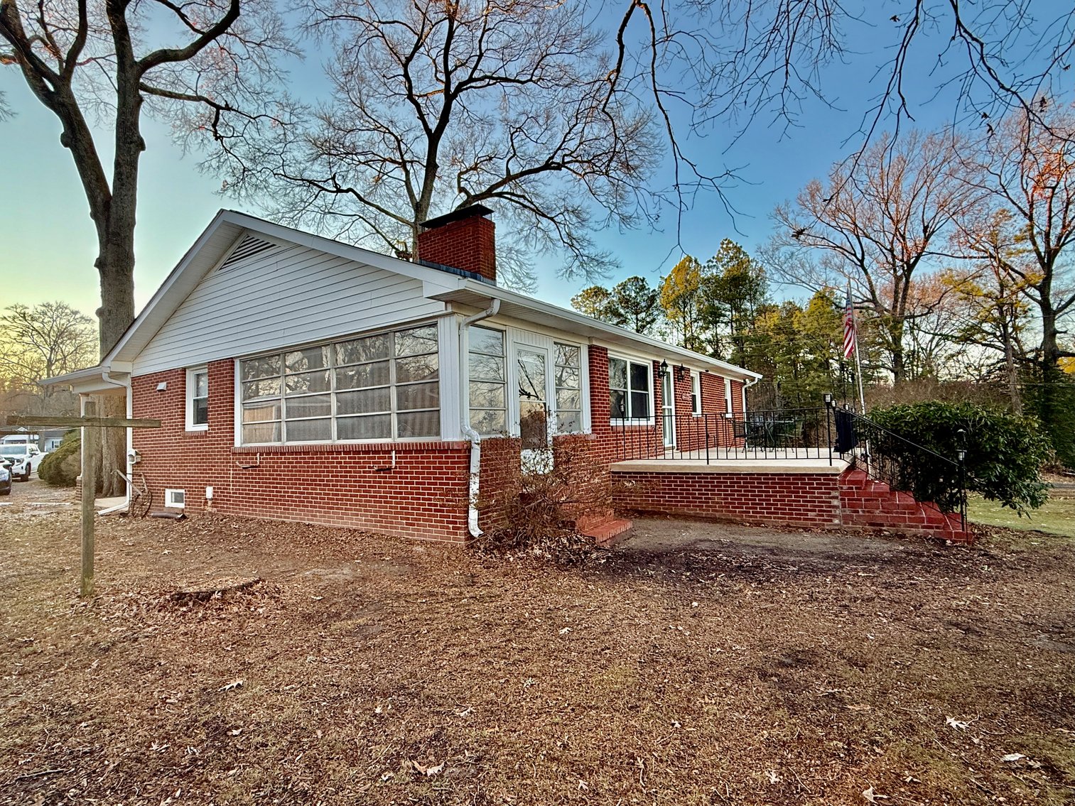 Image for 3 BR/2 BA Brick Home w/Basement Fronting Pond & Views of Mattox Creek in Colonial Beach, VA--SELLING to the HIGHEST BIDDER!!